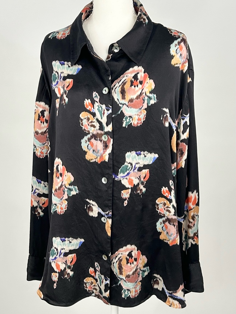 Vince Ikat Floral 100% Silk Button Up Blouse Black Plus Size 2X